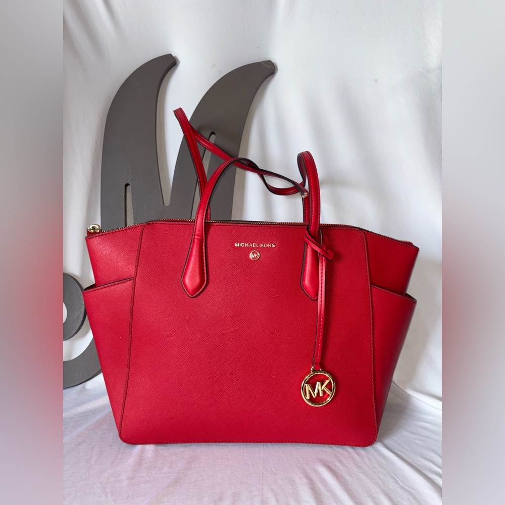*MICHAEL KORS* Authentic Large Red Leather Jet Set Tote Bag Purse.